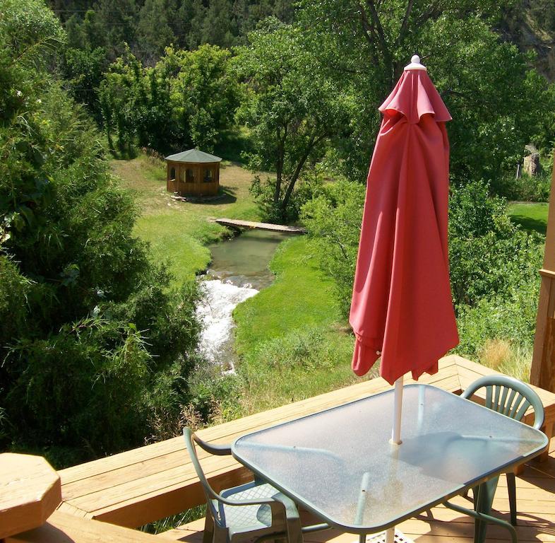 River Falls Lodging -Black Hills, South Dakota Hot Springs Kamer foto