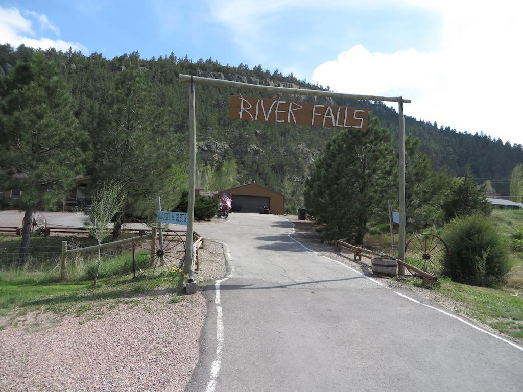 River Falls Lodging -Black Hills, South Dakota Hot Springs Buitenkant foto