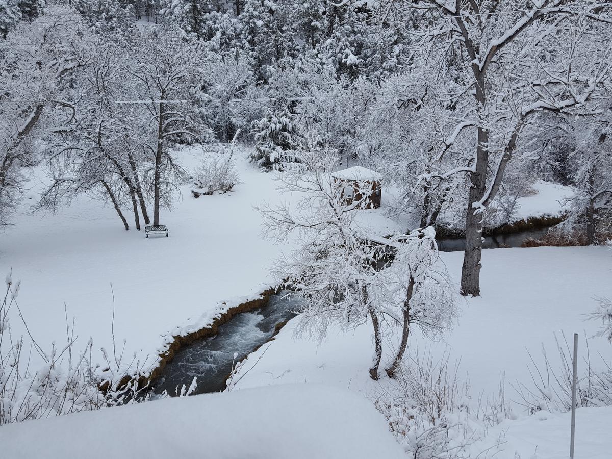 River Falls Lodging -Black Hills, South Dakota Hot Springs Buitenkant foto